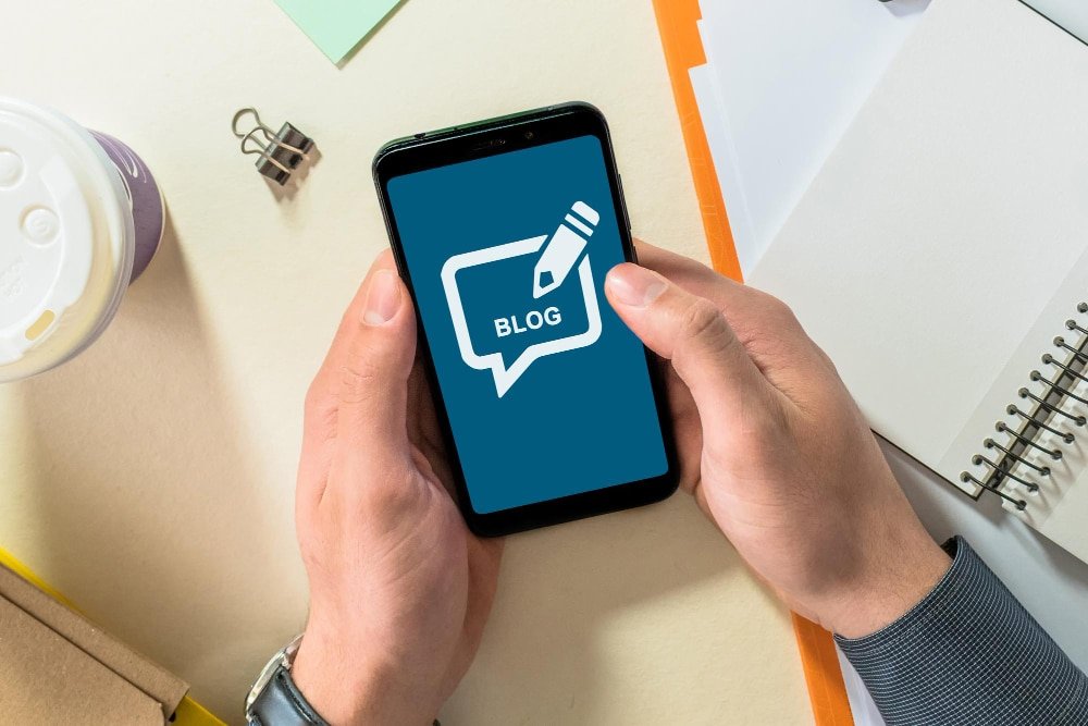 AI Text Message Generators for Personal Social, Dating, and Everyday Texts